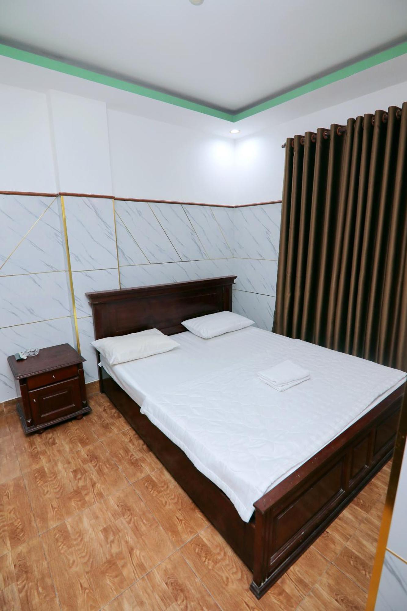Khach San Sao Mai Xanh - Sao Mai Xanh Hotel Ho Chi Minh-staden Exteriör bild